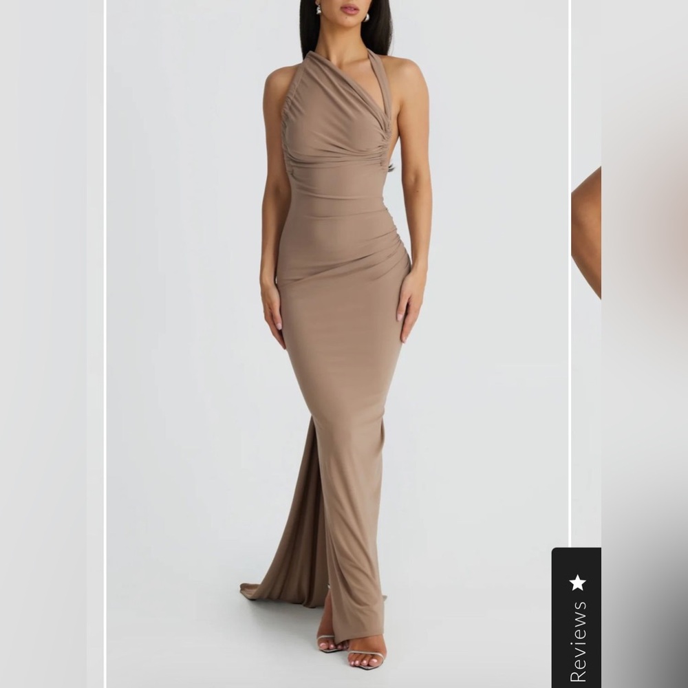 NEW NEVER WORN STUNNING Gown by Melani The Label